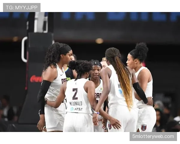 洛杉矶火花队宣布与主教练科特·米勒续约三年